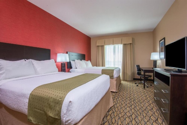 Holiday Inn Salina image 15