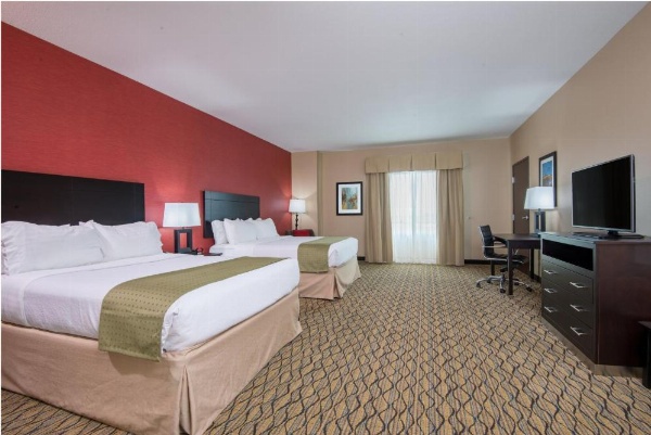 Holiday Inn Salina image 17